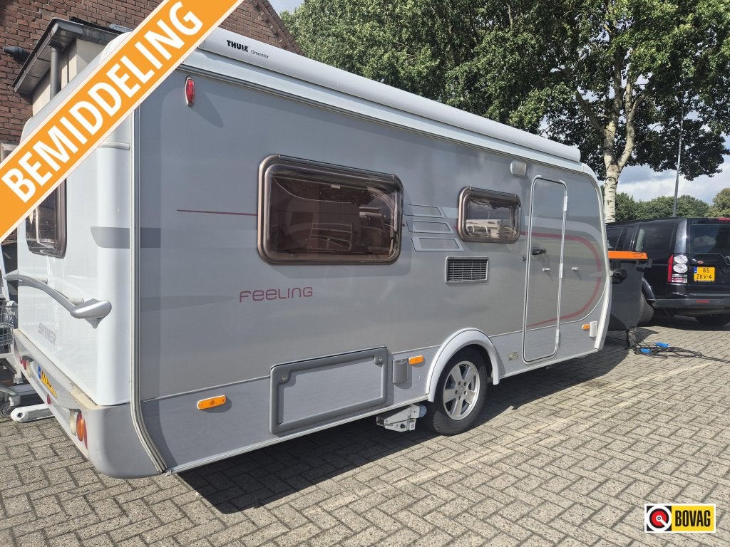 Eriba Feeling 430 zeer compleet, Caravans en Kamperen, Overige typen, 4 tot 5 meter, Eriba, Schokbreker