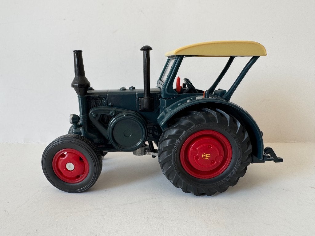 Siku: Lanz Bulldog Tractor, zie foto's, Ophalen of Verzenden, Zo goed als nieuw, Tractor of Landbouw, SIKU
