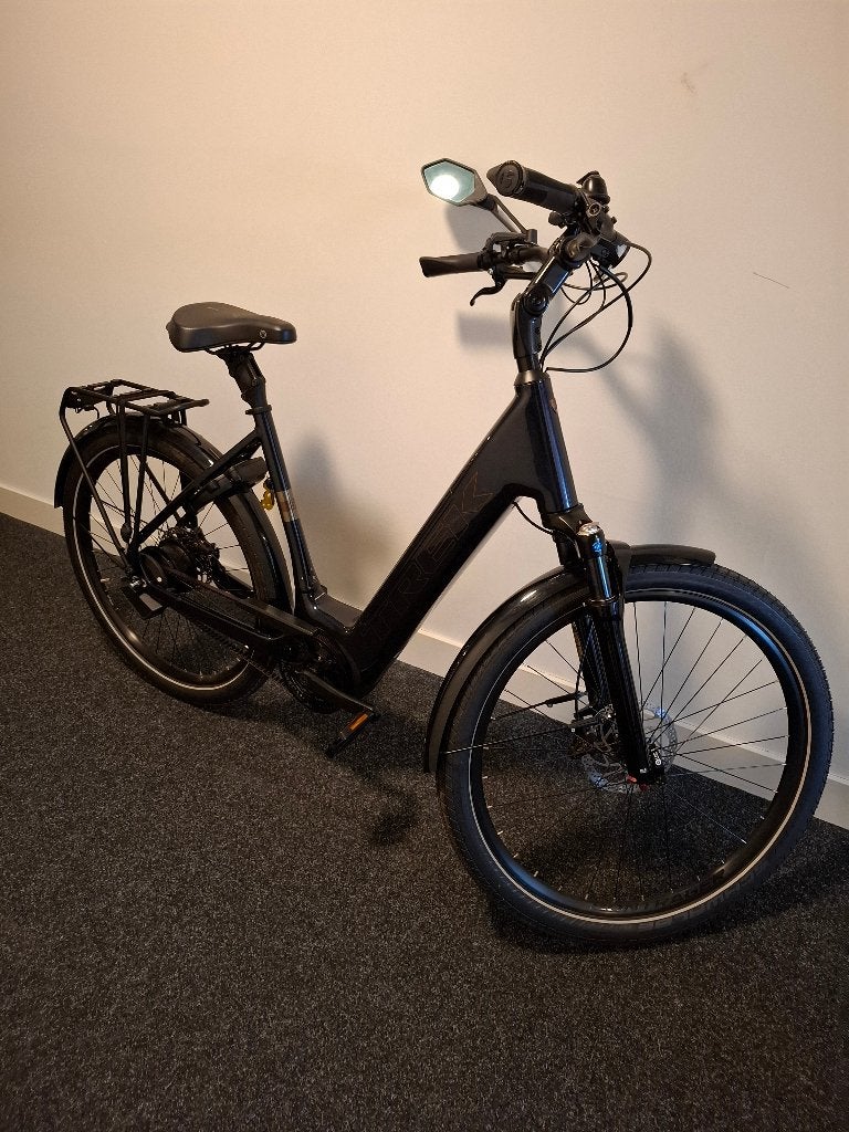 TREK DISTRICT+5 met gratis accessoires., Gebruikt, 51 tot 55 cm, 50 km per accu of meer, Ophalen