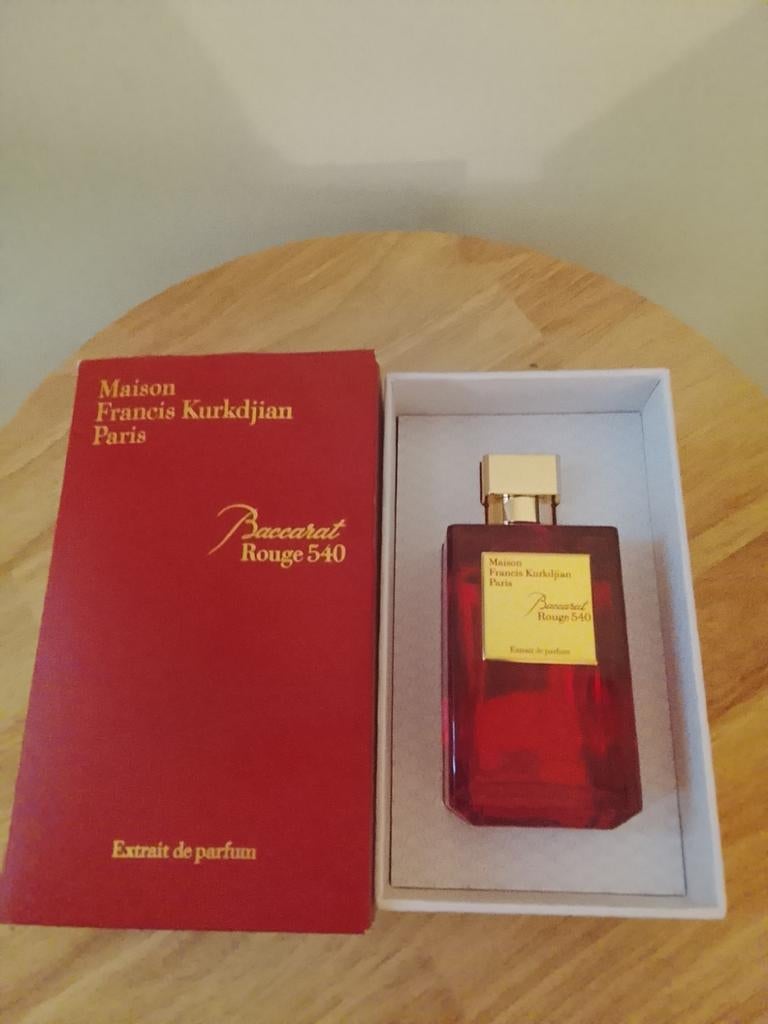 Maison Francis Kurkdjian Baccarat Rouge 540 200ML Parfum, Ophalen, Zo goed als nieuw