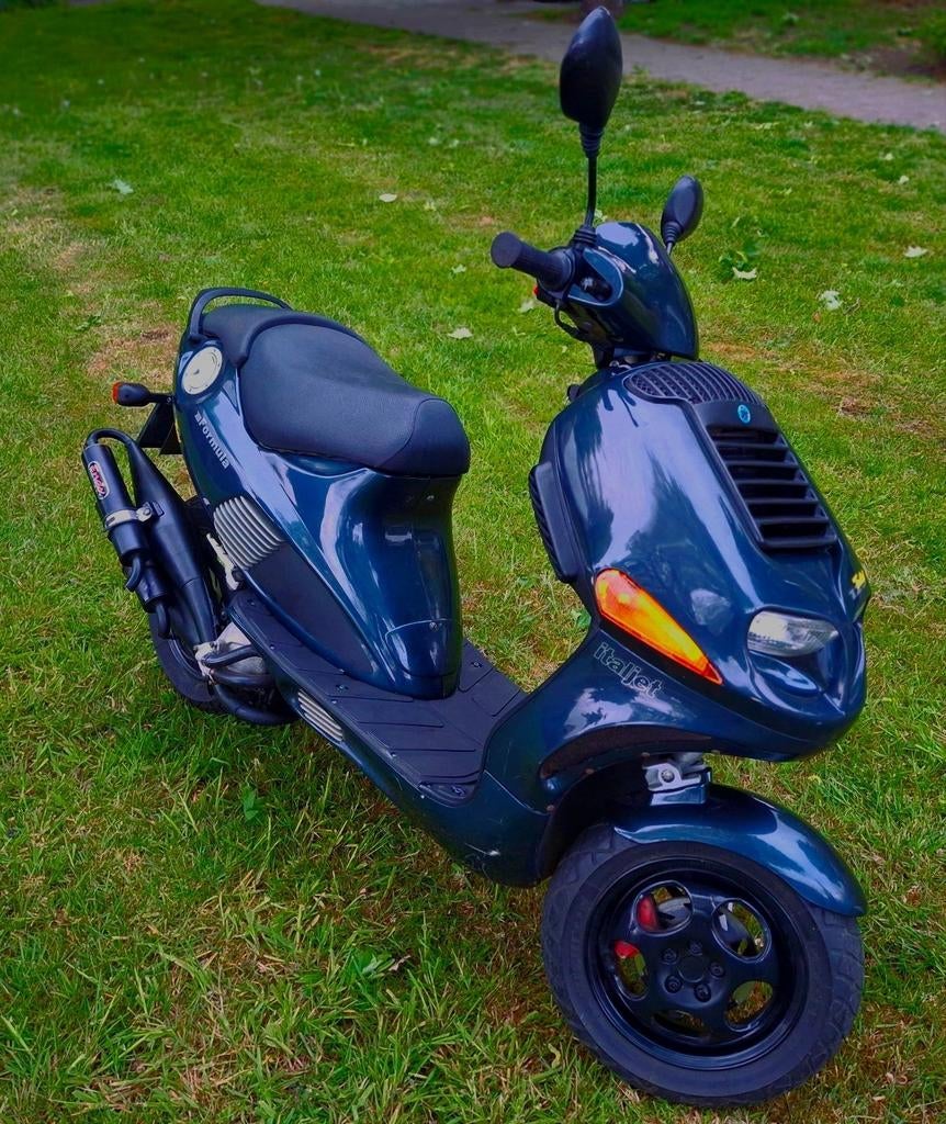 Prachtige italjet formula twin 125 cc 2takt 2 cilinder A1 ke, Ophalen, Zo goed als nieuw, Tweetakt, Overige modellen