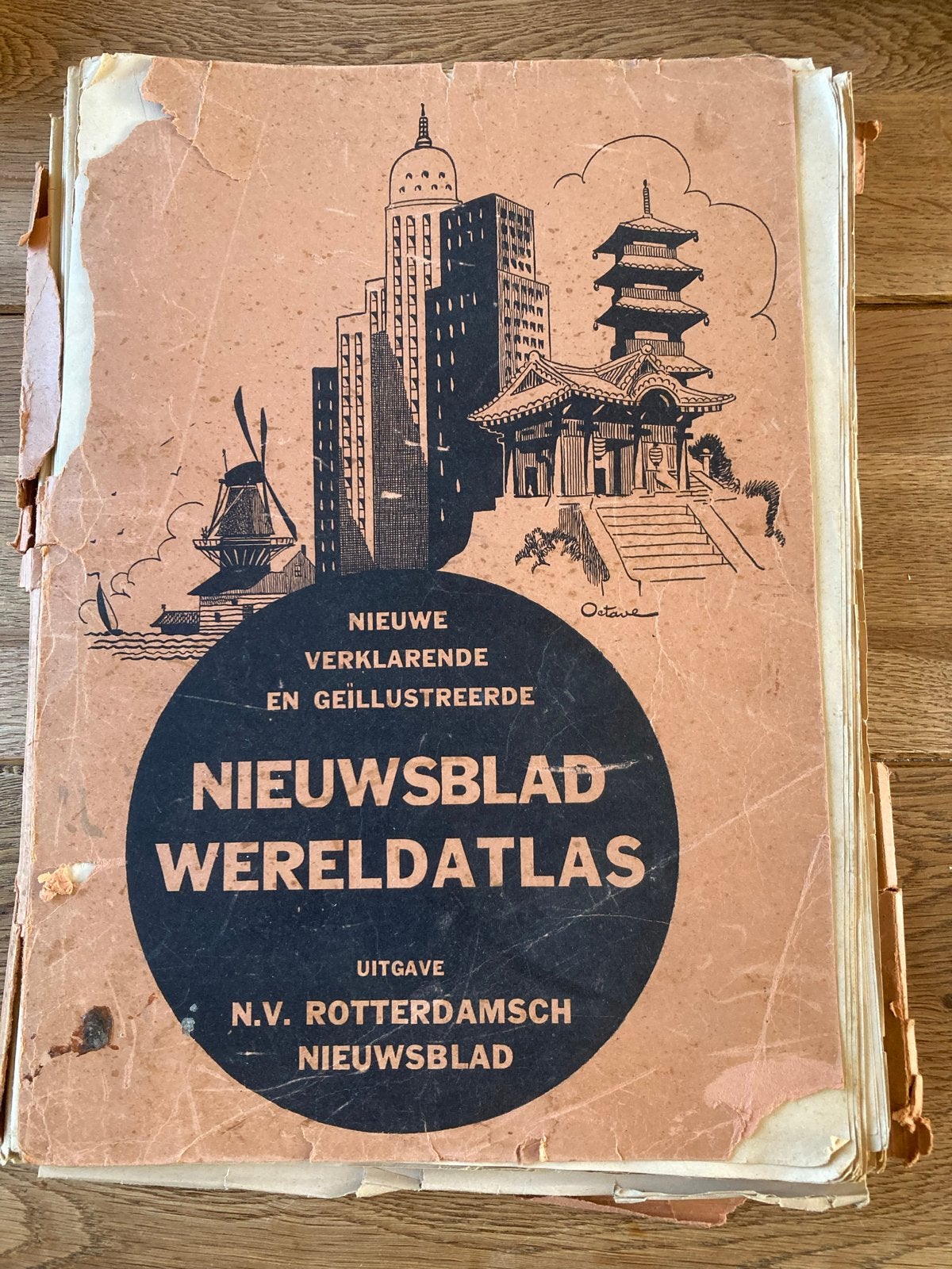 Nieuwsblad Wereldatlas - Oude map met Landkaarten, Gelezen, Overige atlassen, Ophalen of Verzenden, 1800 tot 2000