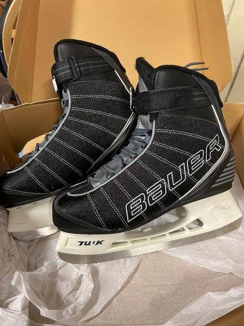 bauer ijshockeyschaatsen maat 39 en maat 40.5 nieuw in doos, Sport en Fitness, Schaatsen, Bauer, Nieuw, Ophalen of Verzenden, IJshockeyschaatsen