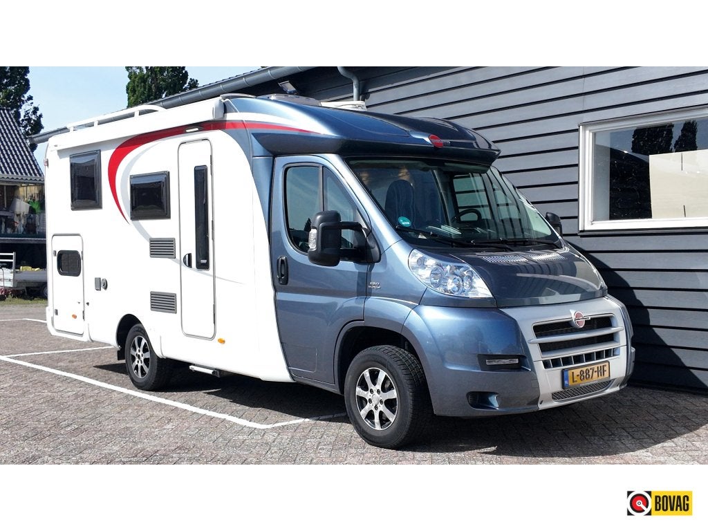 Bürstner TravelVan 620 compact, enkele bedden, airc, Chemisch toilet, Standaard zit, Koelkast, Fiat