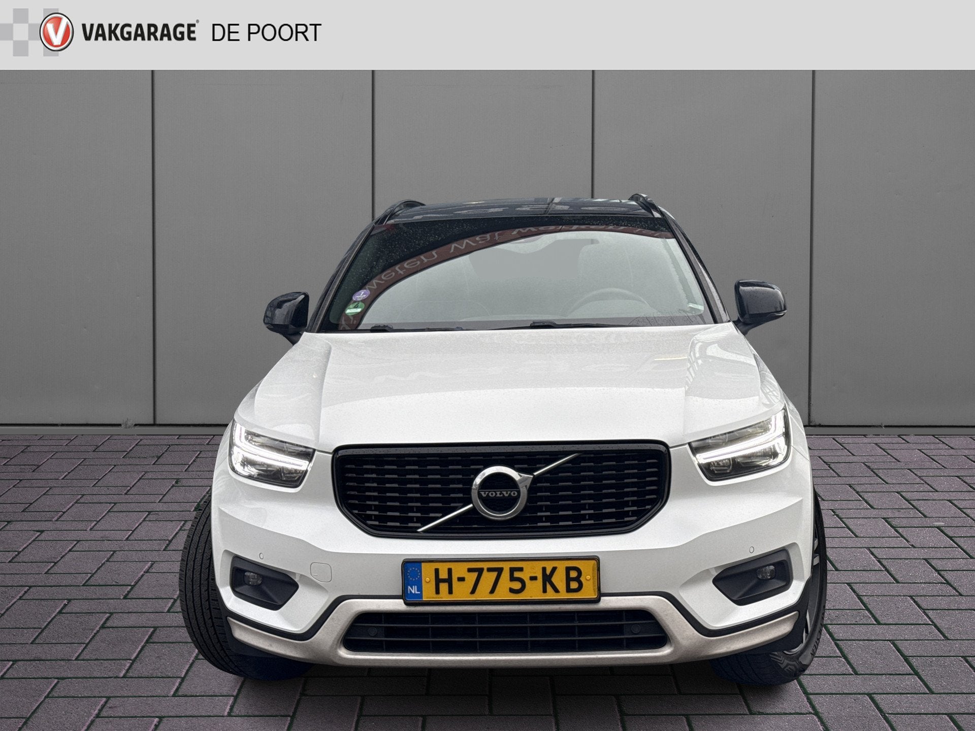 Volvo XC40 1.5 T3 R-Design | NL-auto | BTW | Pano | Parel la, Auto's, Gebruikt, Wit, Origineel Nederlands, Bedrijf
