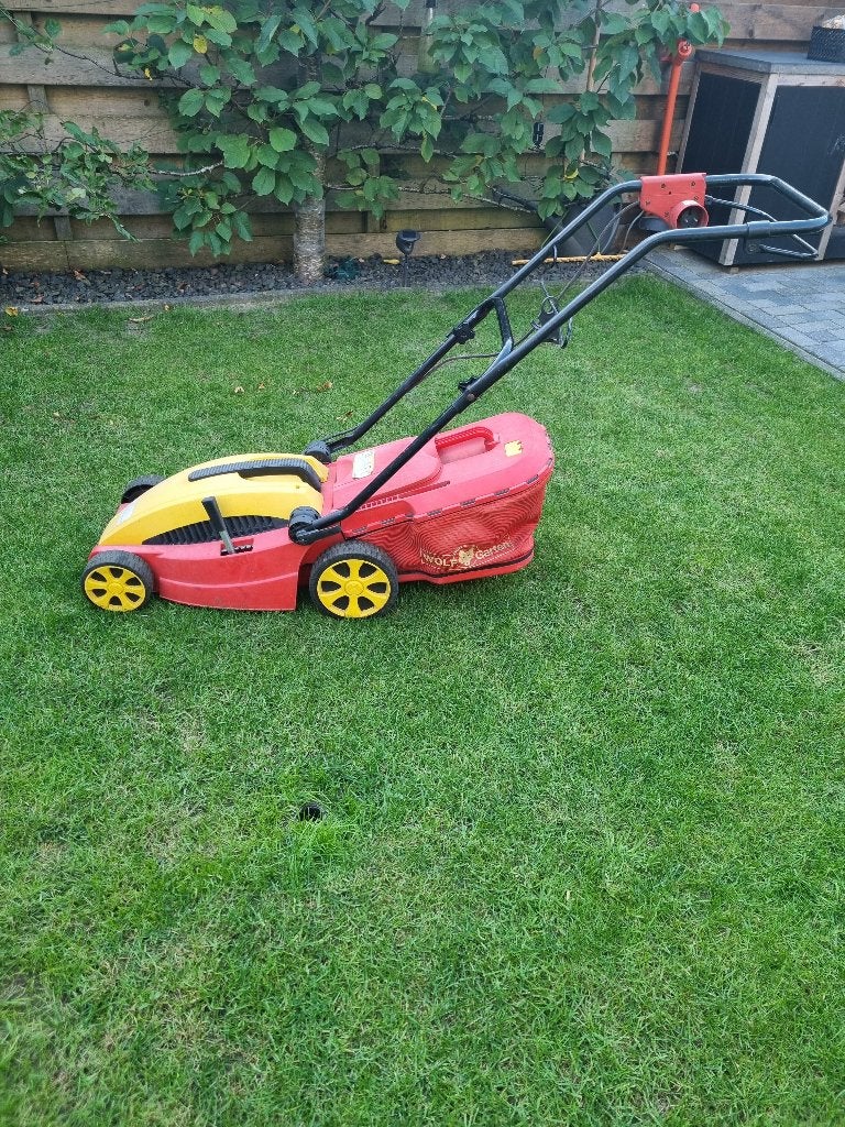 Grasmaaier Wolf Garten, Tuin en Terras, Grasmaaiers, Cirkelmaaier, Gebruikt, Elektrische grasmaaier, Ophalen of Verzenden
