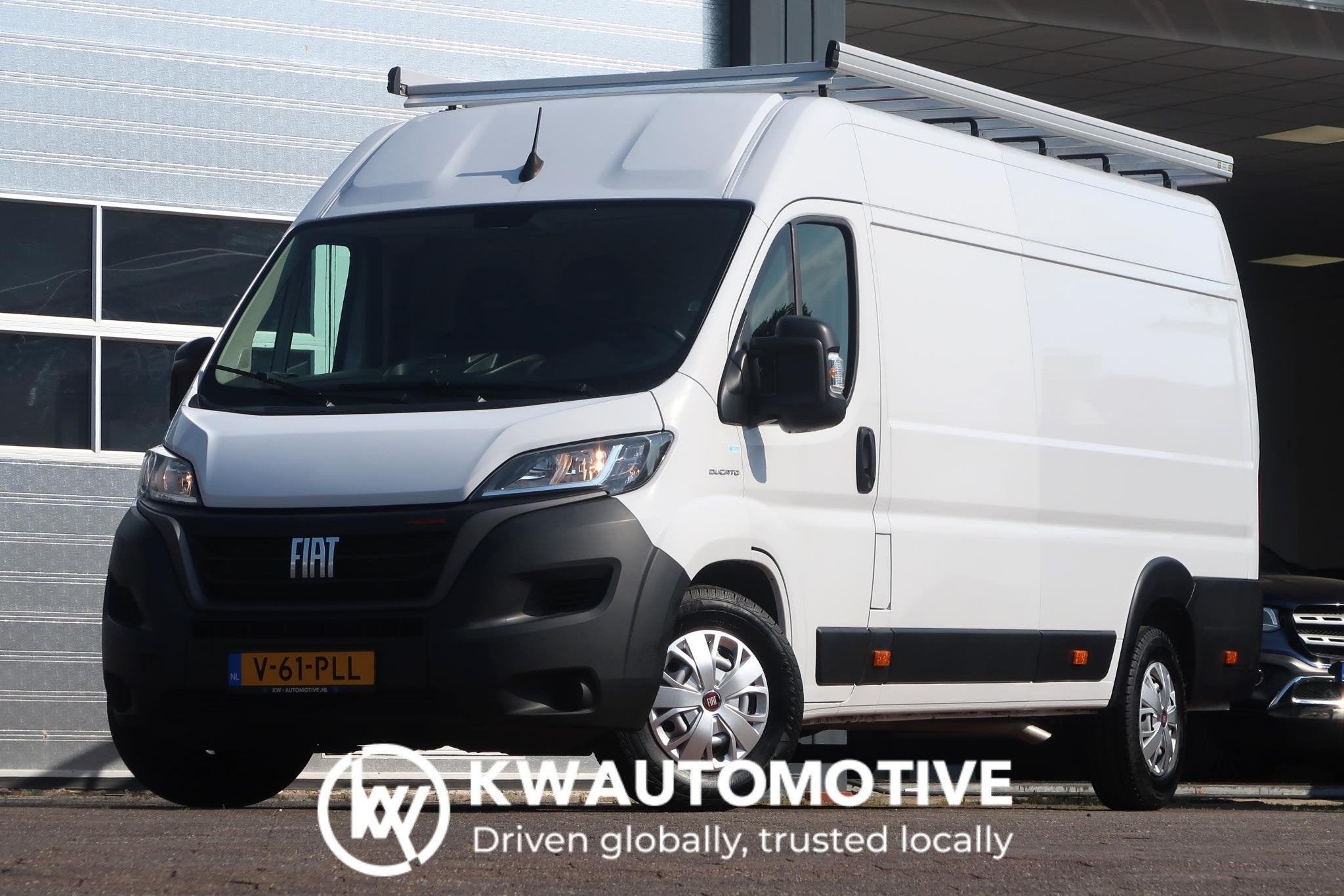 Fiat Ducato 35 2.2 MultiJet L4H2 CAMERA/ AIRCO/ NAVI/ TREKHA, Auto's, Voorwielaandrijving, Stof, Gebruikt, Euro 6