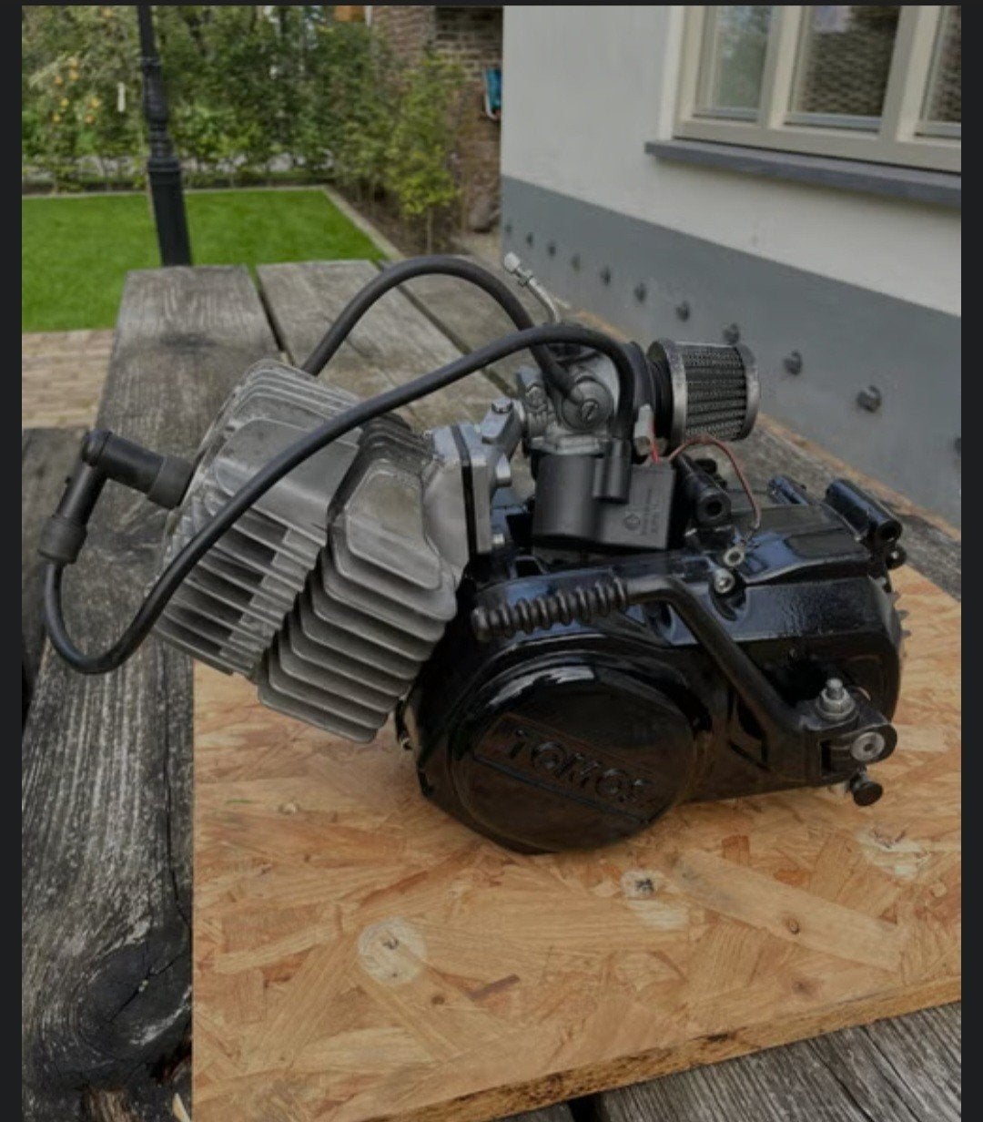 GEZOCHT!! Tomos 65cc blok, Ophalen of Verzenden, Blok