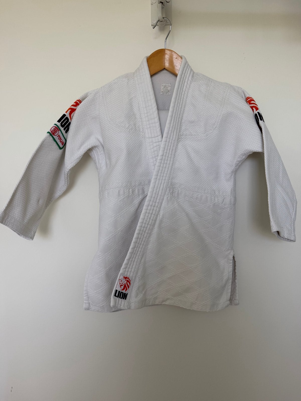 Judopak Lion mt 140. 450gr stevig pak, Ophalen of Verzenden, Gebruikt, Jongen of Meisje, Setje