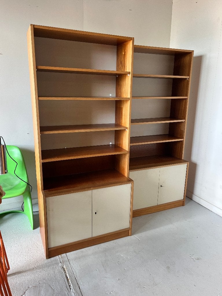Boekenkast (teak, fineer, vintage), Ophalen, Teakhout, 50 tot 100 cm, Zo goed als nieuw