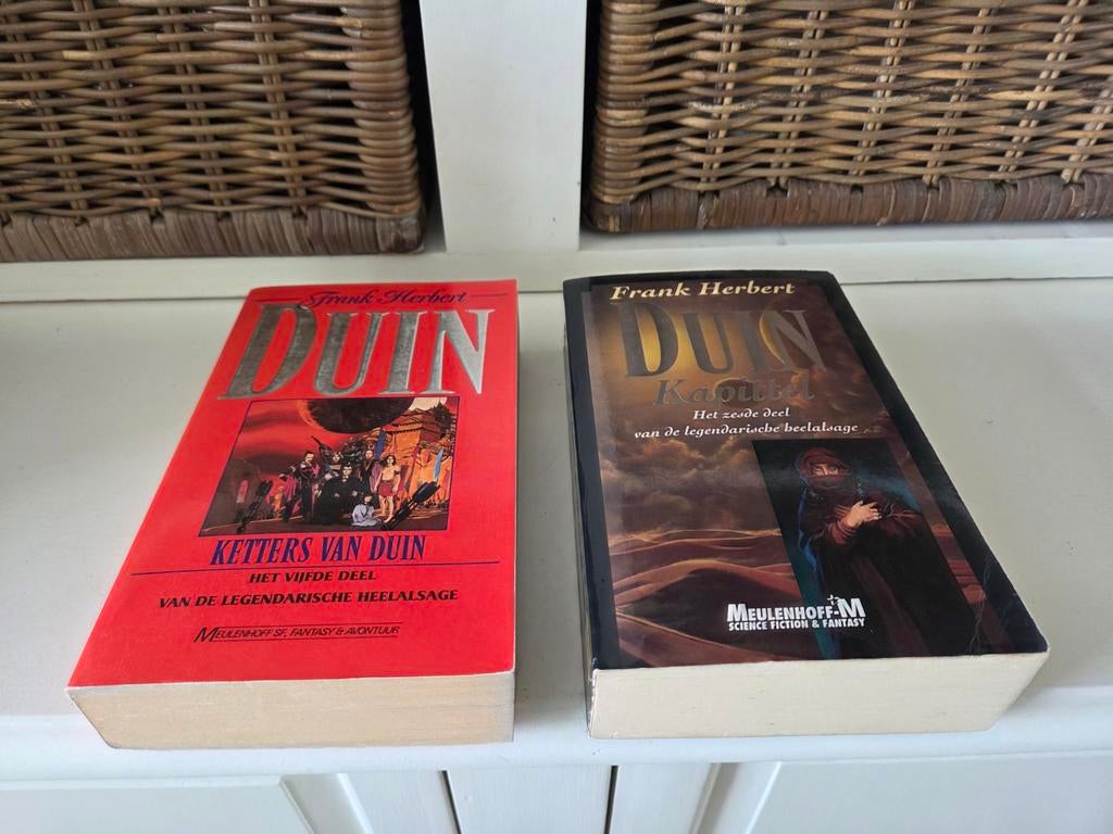 Frank Herbert - Duin, Ophalen of Verzenden, Gelezen