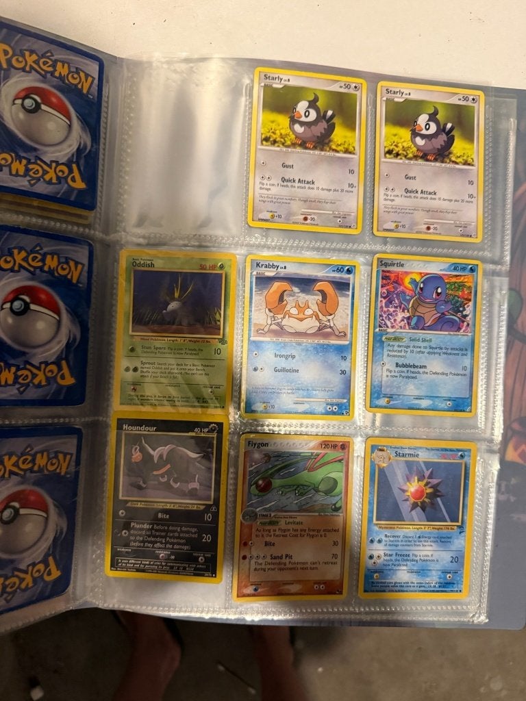 Pokemon kaarten collectie ca. 45 kaarten in album, Ophalen of Verzenden, Gebruikt, Meerdere kaarten, Foil