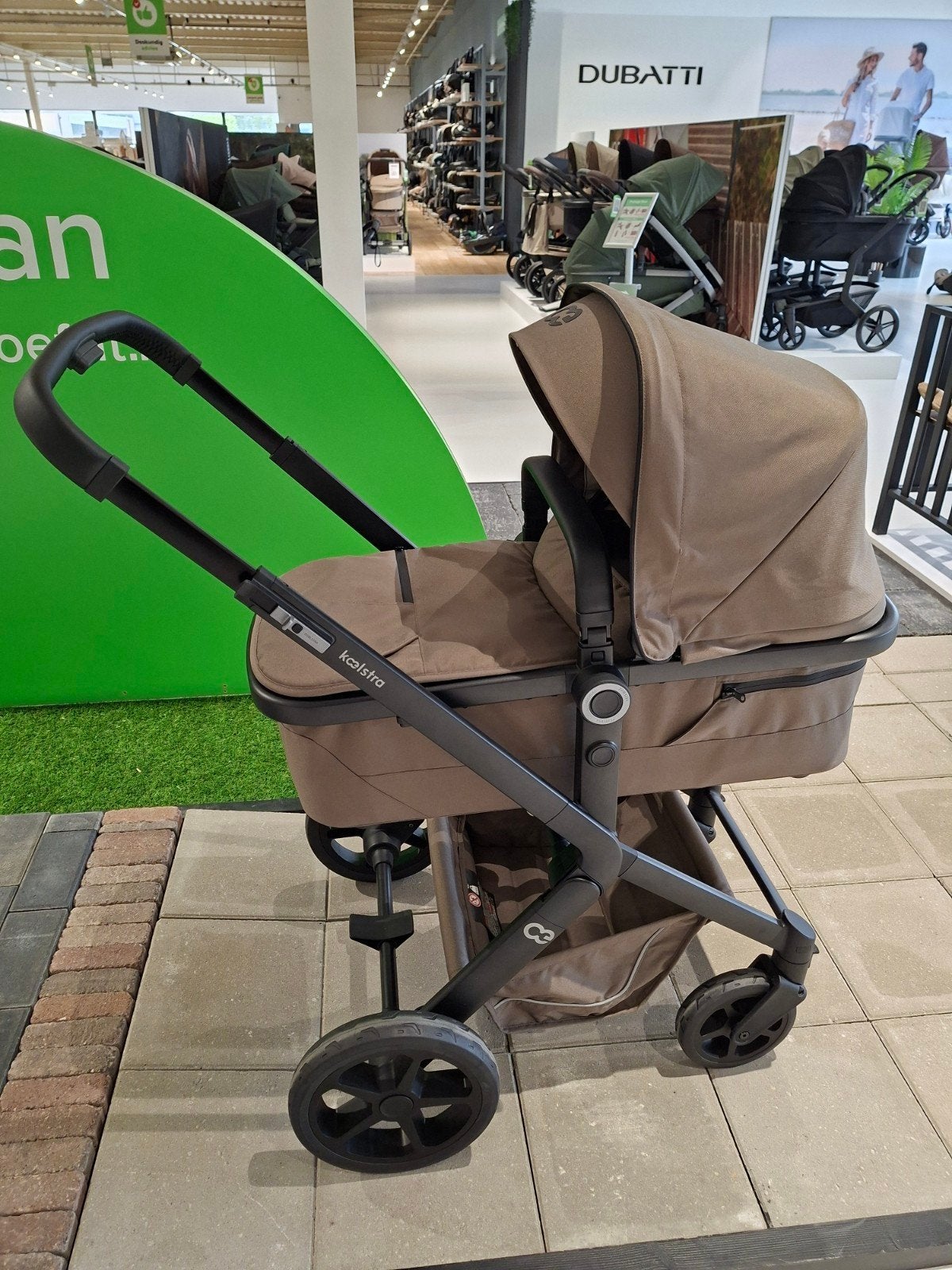 Showmodel Koelstra Next Gen Beige en Dark Taupe Kinderwagen, Nieuw, Met reiswieg, Ophalen, Kinderwagen