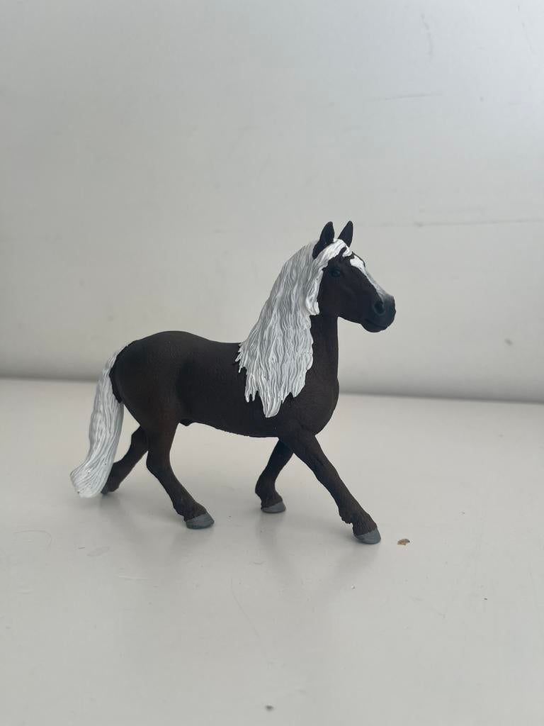 Schleich paarden, verschillende rassen, Ophalen of Verzenden, Gebruikt, Paard, Beeldje of Figuurtje