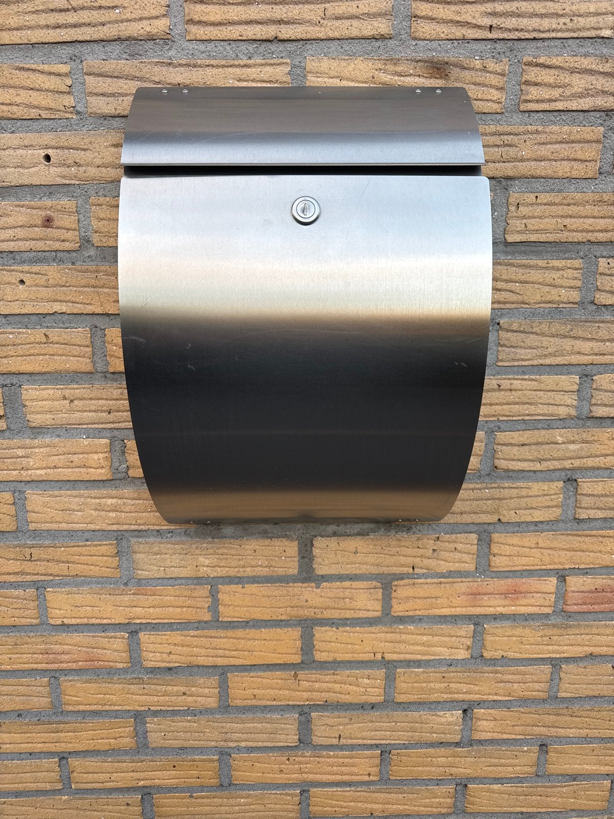 RVS Wandbrievenbus - Modern en Duurzaam