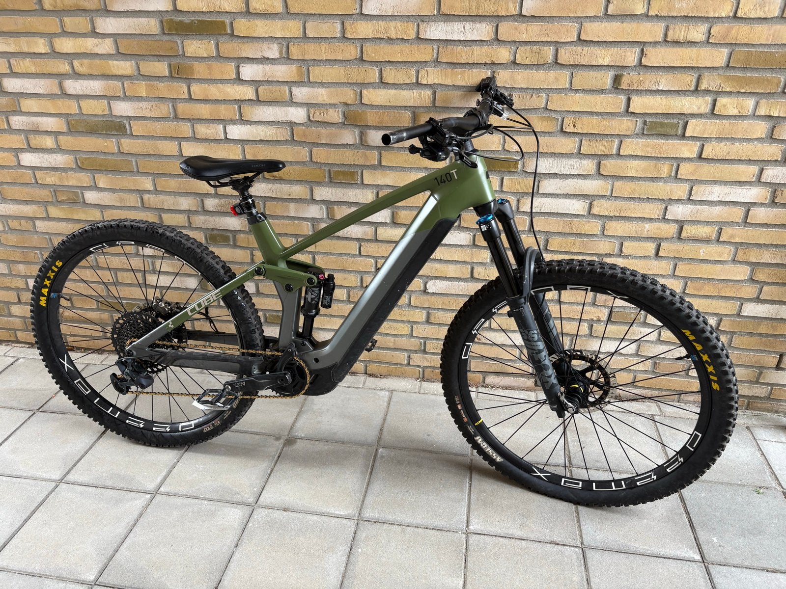 Cube Stereo Hybrid 140 HPC SLT 750 29 (2023) E-MTB 1.626km, Ophalen, Zo goed als nieuw, 51 tot 55 cm, Cube