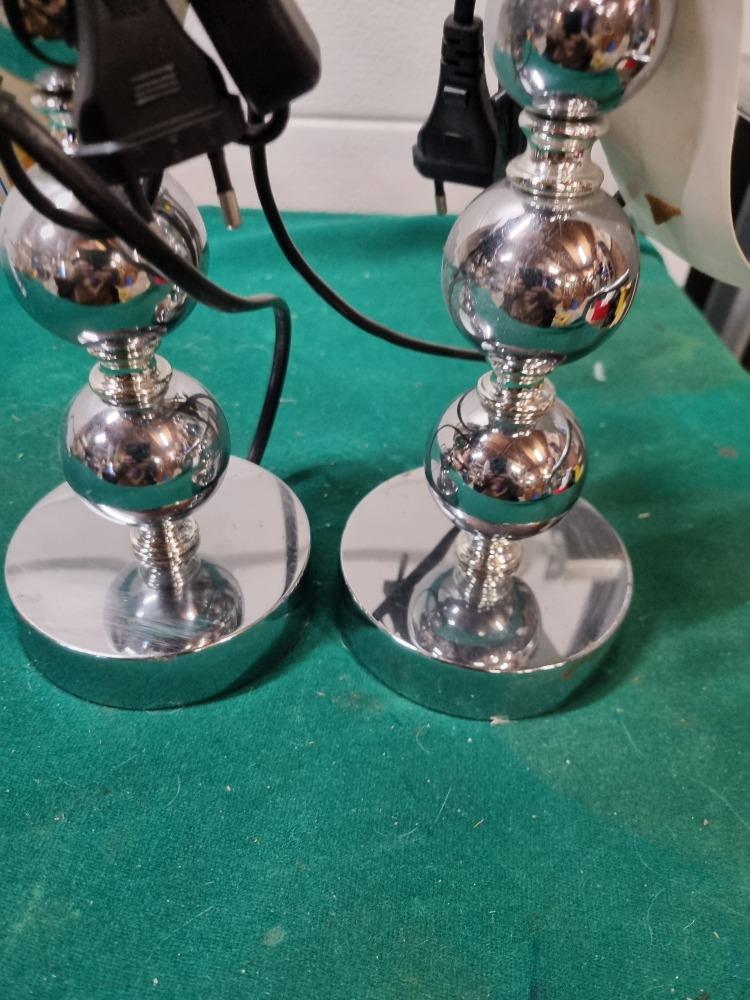 lampenvoeten zilverkleurig metaal 2x, Ophalen of Verzenden, 'T Olde Gre-j, Info@toldegrej.nl, Endepoelstraat 20f Didam