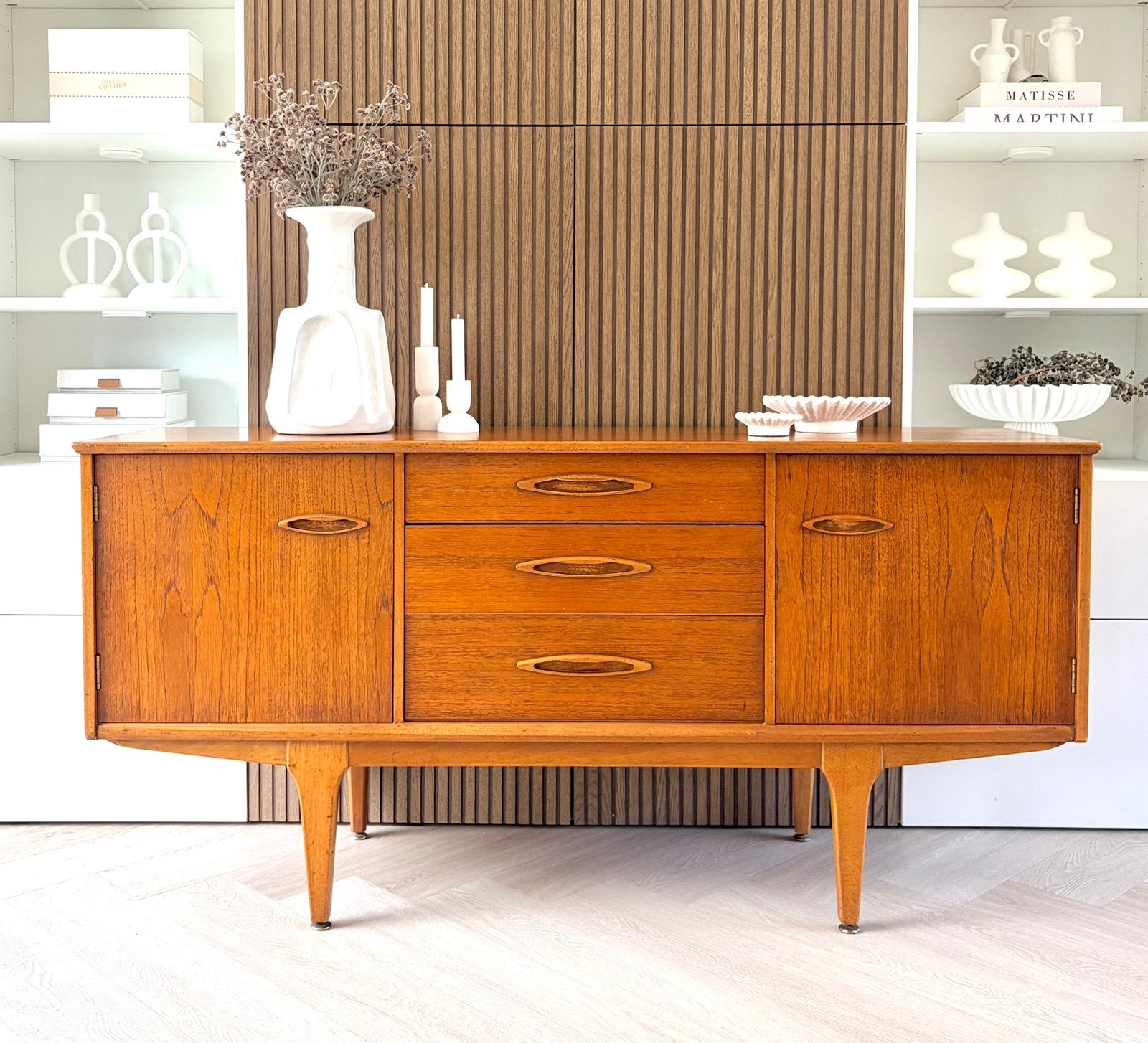 🧡 Vintage dressoir lowboard kast Deens teak retro jaren 60, Ophalen, 150 tot 200 cm, Teakhout, Met lade(s)