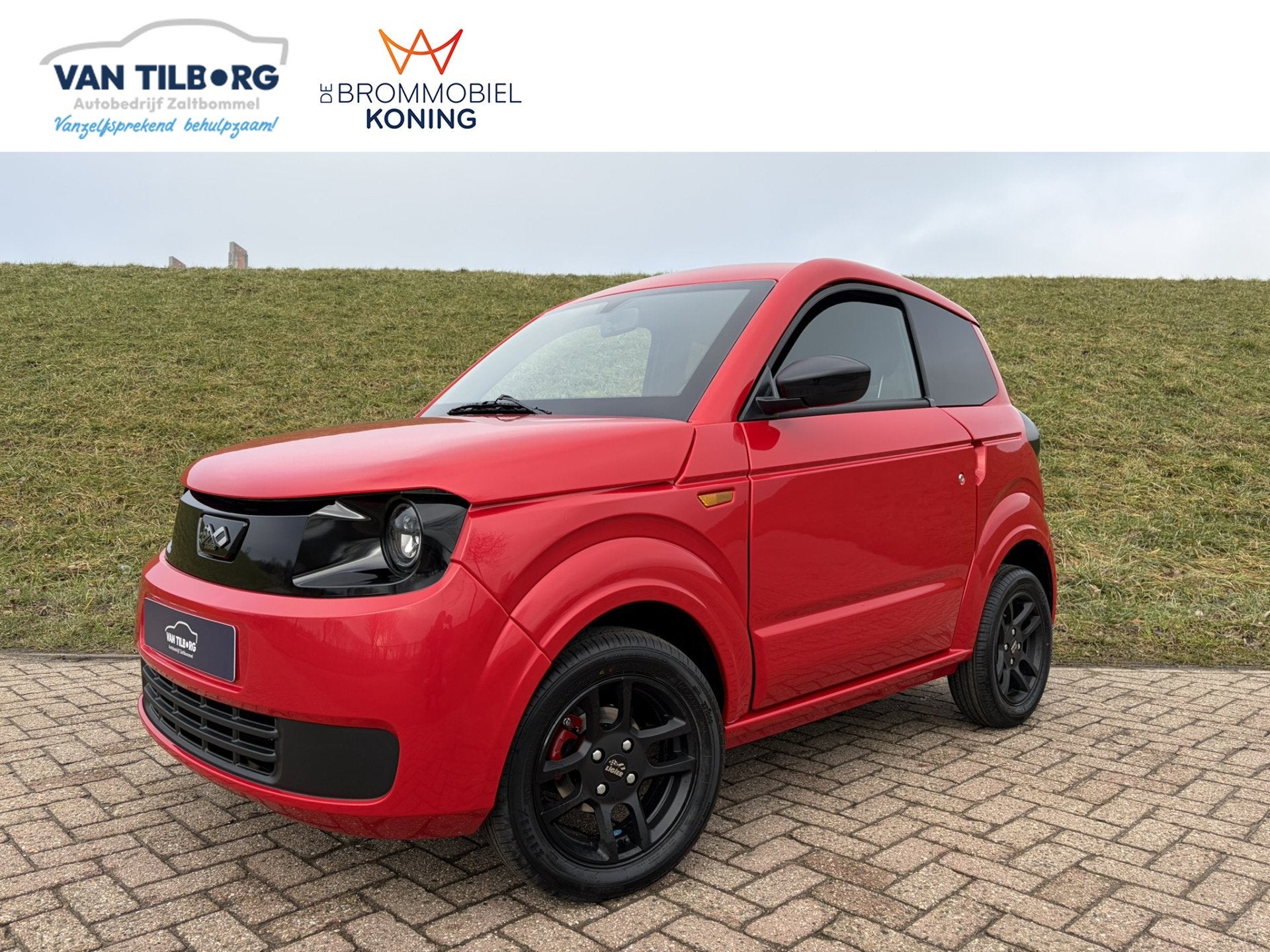 Ligier Brommobiel Myli IDEAL Pioneer audio | Verwarming | Le, Nieuw, Autobedrijf Van Tilborg Zaltbommel, Ligier, Info@van-tilborg.nl