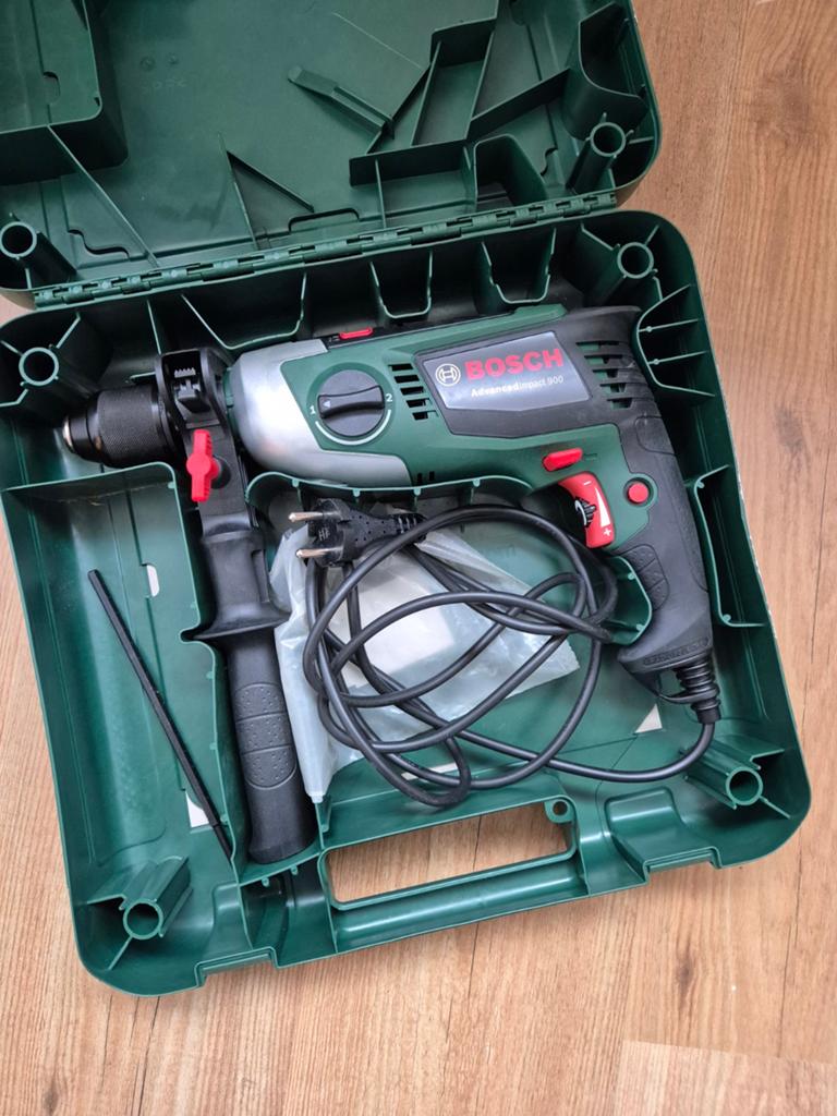 Bosch AdvancedImpact 900 Klopboormachine in koffer, Doe-het-zelf en Verbouw, Gereedschap | Boormachines, Boormachine, 600 watt of meer