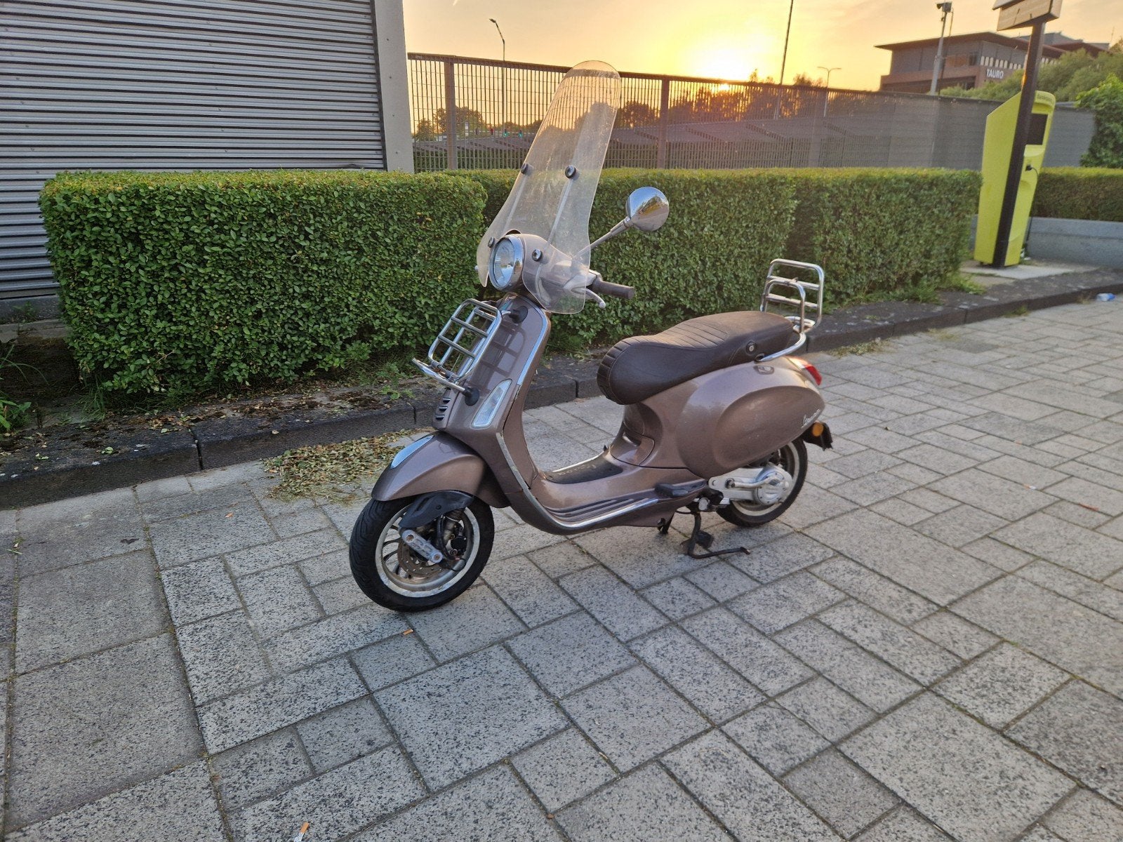 Vespa primavera graag bieden via marktplaats, Ophalen, Gebruikt, Benzine, Vespa