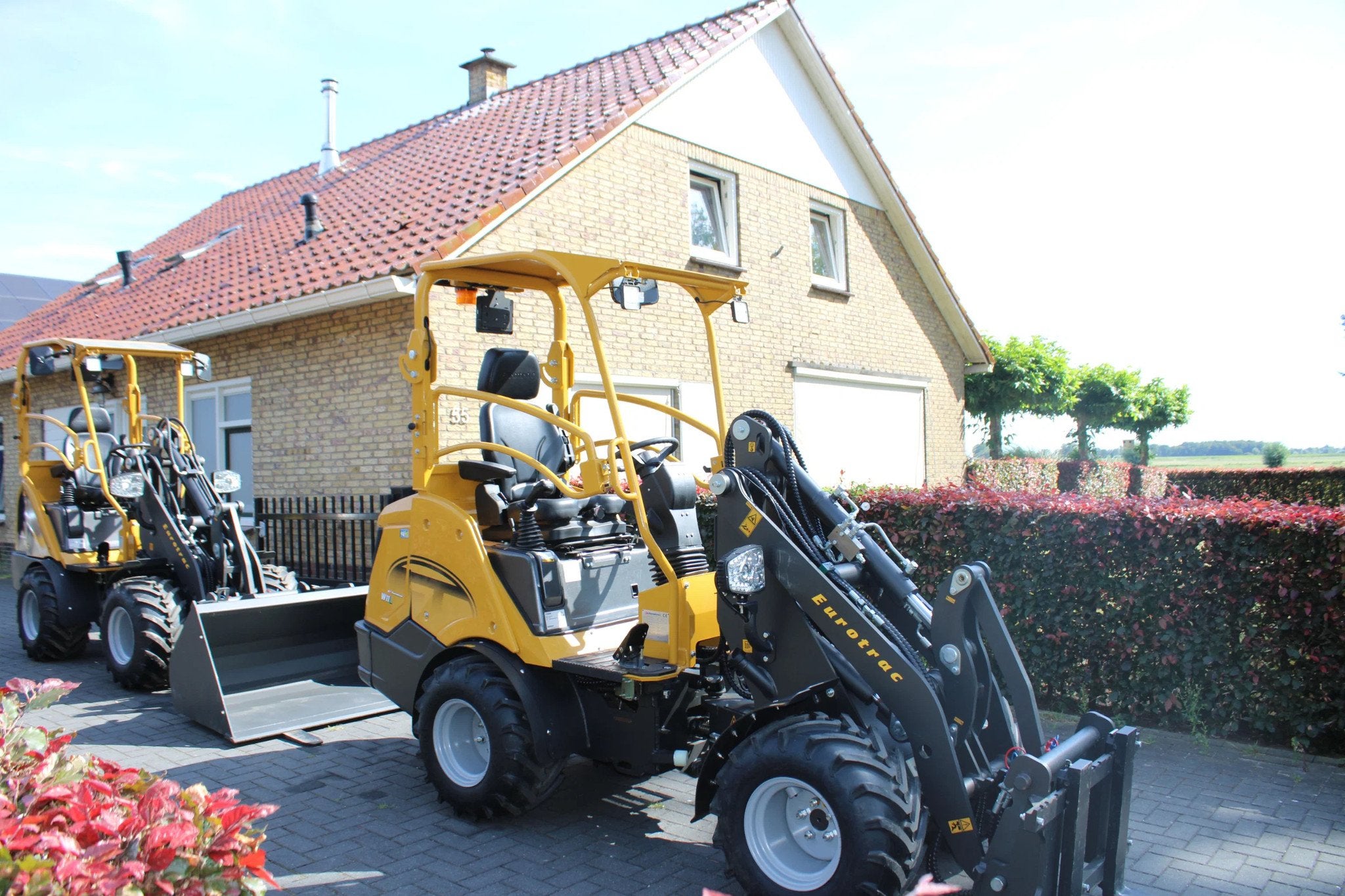 Eurotrac W11M en W11L (bj 2027), Wiellader of Shovel