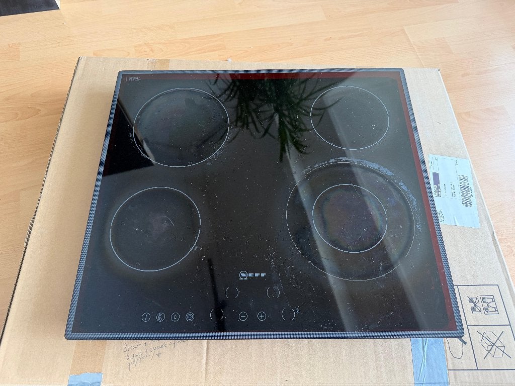 Neff T12D20X0 Elektrische Kookplaat - 4 Kookzones, Witgoed en Apparatuur, Ophalen, Gebruikt, Keramisch, 4 kookzones