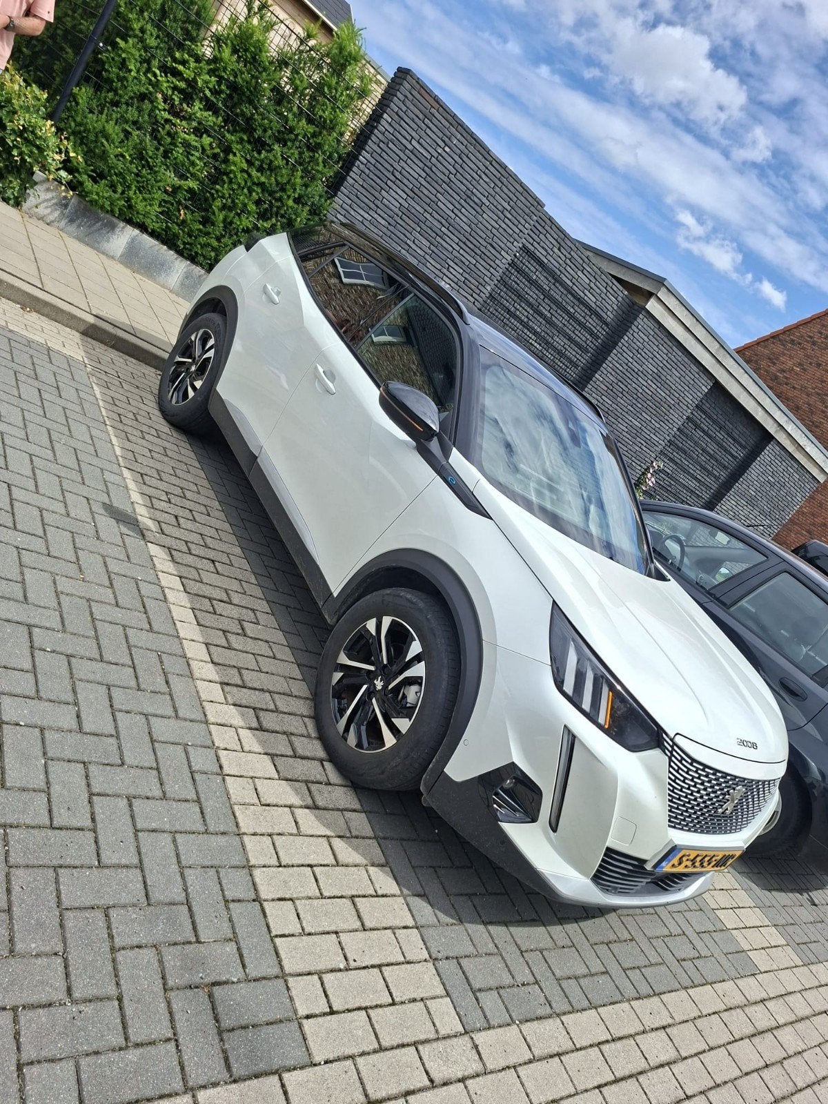 Peugeot E2008 GT EV 11/2022 wit 27.000km topstaat!, Auto's, Automaat, Wit, Elektrisch, Particulier
