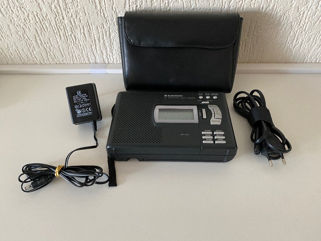 AudioSonic Wereld Ontvanger Nr:TK-388PLL, Ophalen of Verzenden, Zo goed als nieuw, Wereldontvanger