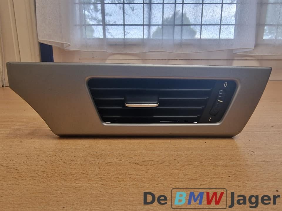 Ventilatierooster linksvoor BMW 3-serie E90 E91 64226922633, Gebruikt, Ophalen of Verzenden, BMW, BMW