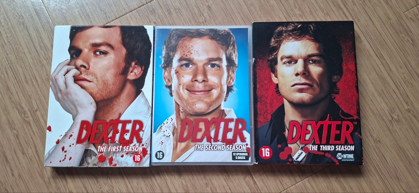 Dexter Seizoen 1, 2 en 3 DVD Boxset, Misdaad, Seizoen 1, Ophalen of Verzenden, Vanaf 12 jaar