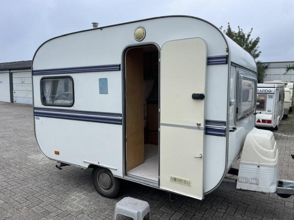 Knaus Schwalbennest 330 1979; 2xtreinzit tent+luifel, Overige typen, Schokbreker, Bedrijf, Treinzit