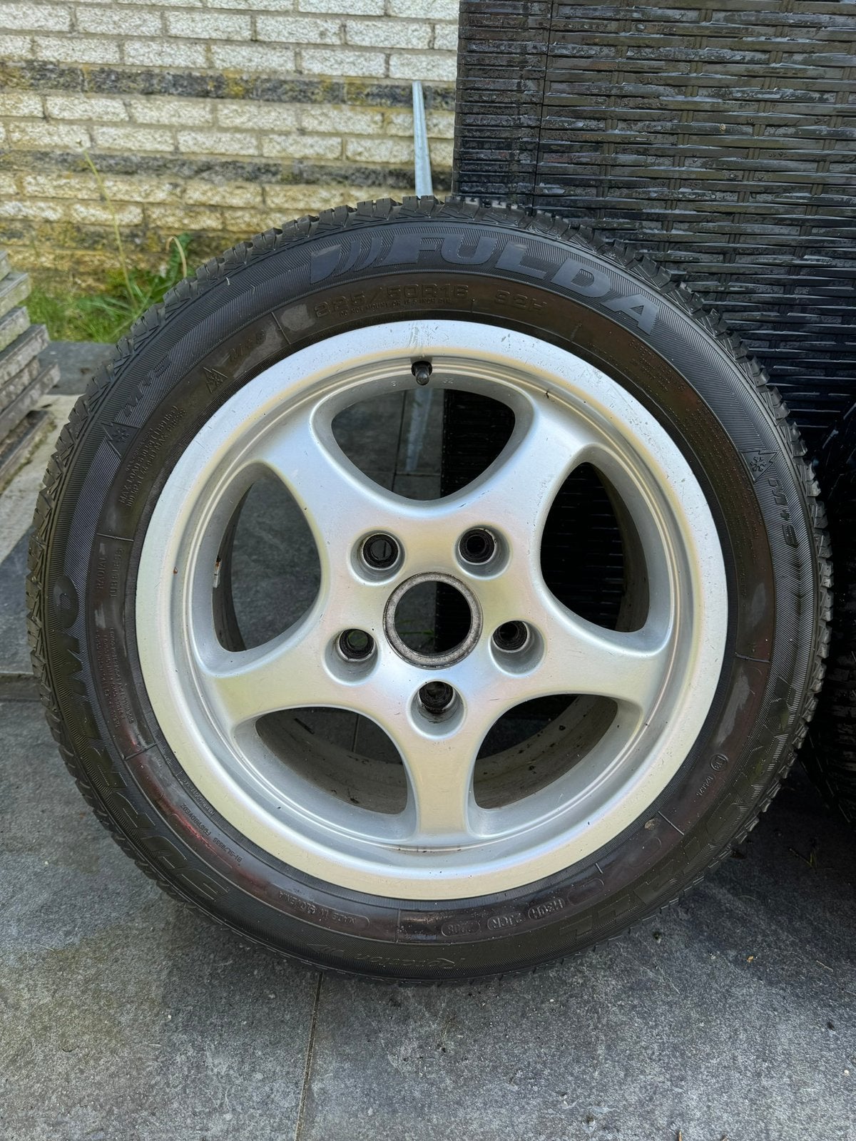 Porsche Cup velgen 16 Inch met Winterbanden 964 911 968 944, Auto-onderdelen, Banden en Velgen, Ophalen, Gebruikt, Velg(en), 16 inch