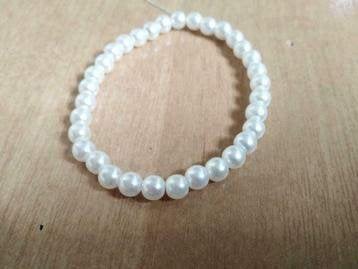 mooie nieuwe elegante wit parel armbandje, Overige materialen, Wit, Nieuw, Ophalen of Verzenden