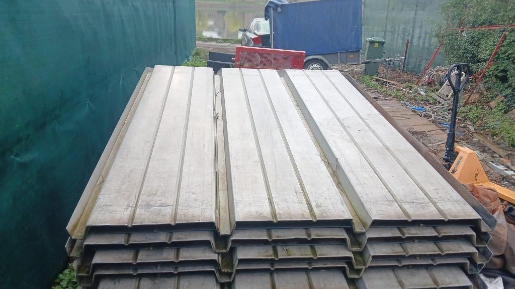 dakdelen alumiun, Doe-het-zelf en Verbouw, Dakpannen en Dakbedekking, Ophalen, Overige materialen, 15 m² of meer, Dakpannen