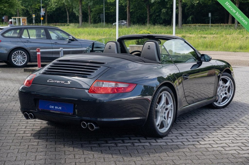 Porsche 911 Cabrio 3.8 Carrera S 997 | 6-bak | Sport Chrono, Auto's, Porsche, Euro 5, Achterwielaandrijving, Gebruikt, Zwart