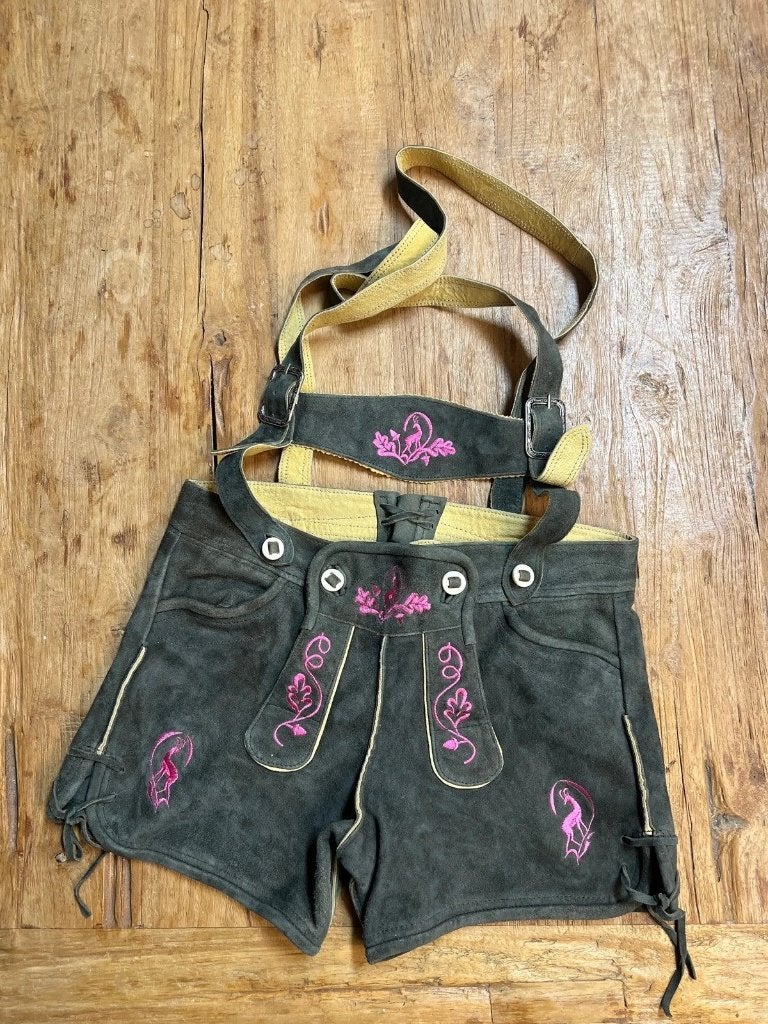 Hippe Lederhosen dames maat 38