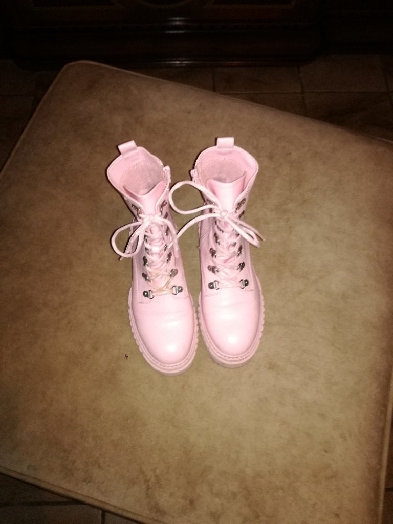 Roze Barbie Boots - Zo goed als nieuw, Kleding | Dames, Overige Dameskleding, Barbie, Ophalen, Zo goed als nieuw