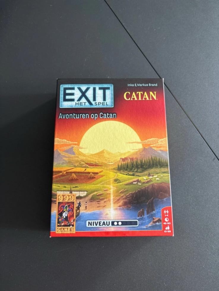 Exit Catan - thuis escape room, Vijf spelers of meer, Ophalen of Verzenden, Gebruikt