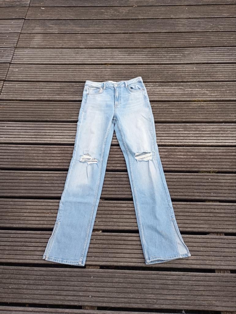 Zara jeans met scheuren en ritsen - EUR 38, Blauw, Zara, Ophalen of Verzenden, Zo goed als nieuw