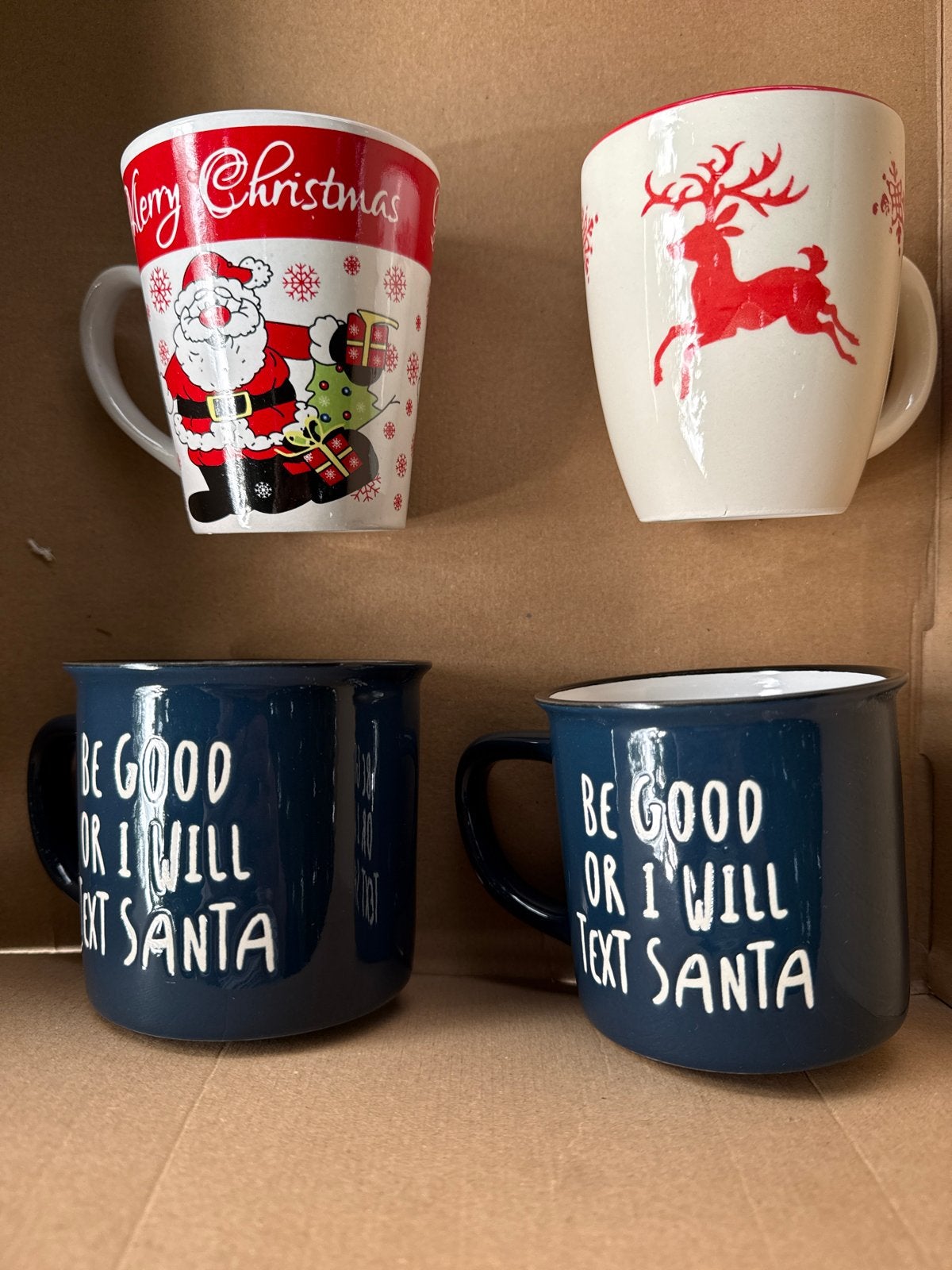 4 Kerstmokken, Zo goed als nieuw, Overige stijlen, Porselein, Mok