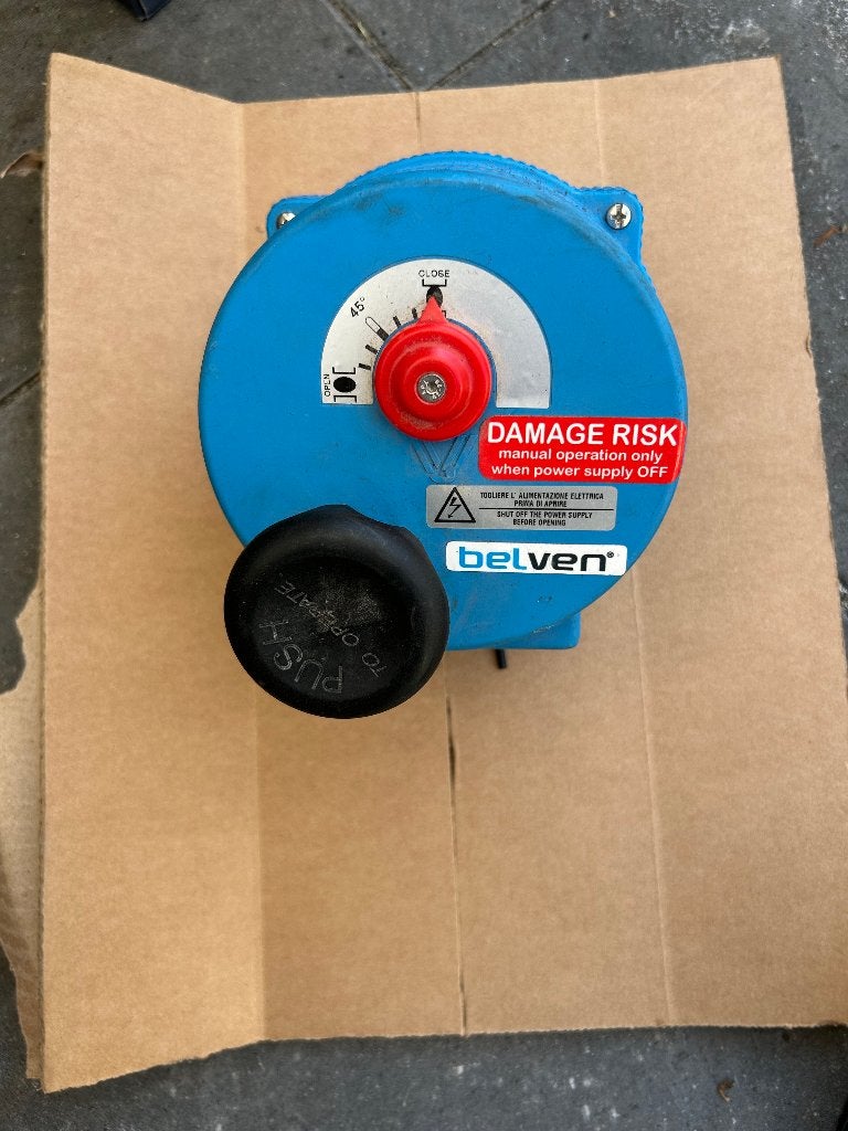 Valbia VB030 Elektrische Actuator 24V + Kogelkraan, Ophalen of Verzenden, Gebruikt