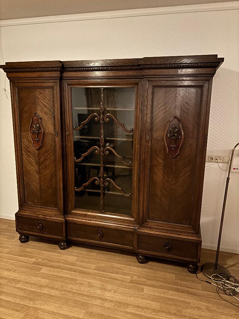 kast, Ophalen