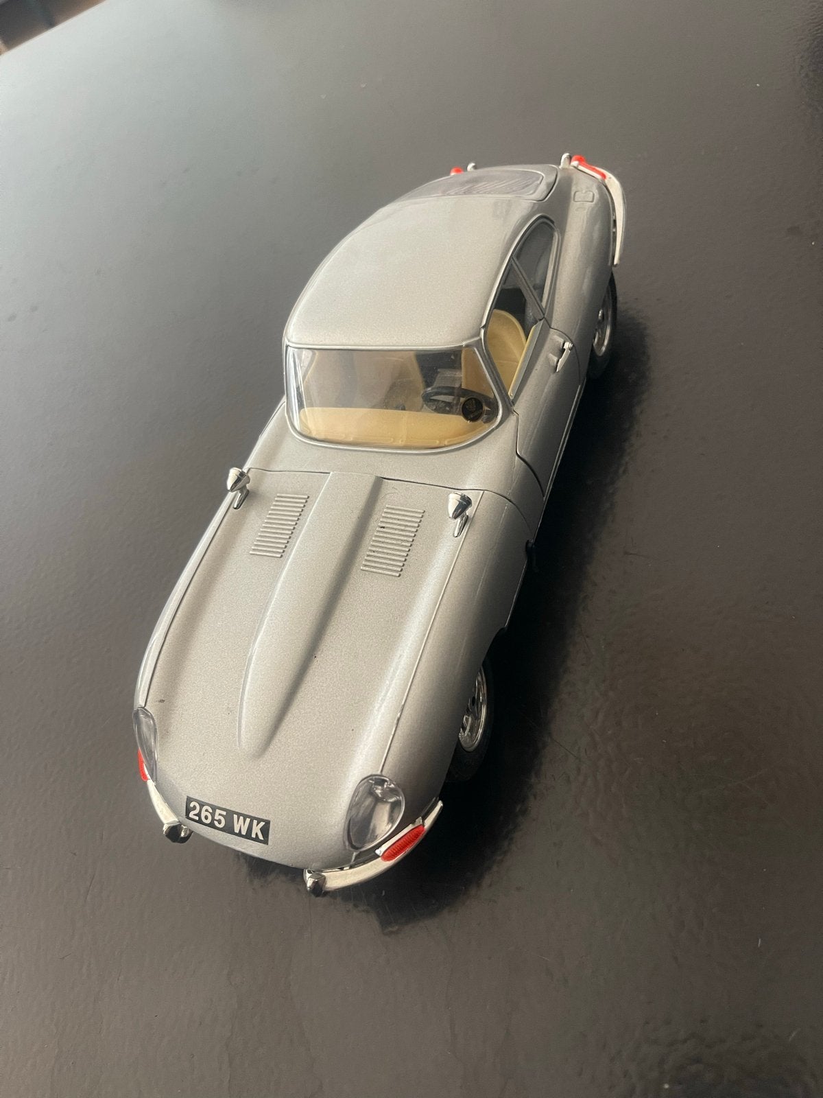 Set van 4 Burago schaalmodellen - Klassieke sportwagens, Ophalen of Verzenden, Gebruikt, Auto, Bburago