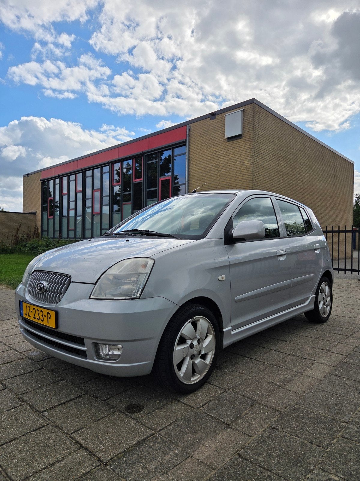 Kia Picanto 1.1 X-tra 48KW 2007 Grijs, Auto's, 4 cilinders, Handgeschakeld, 19 km/l, Particulier