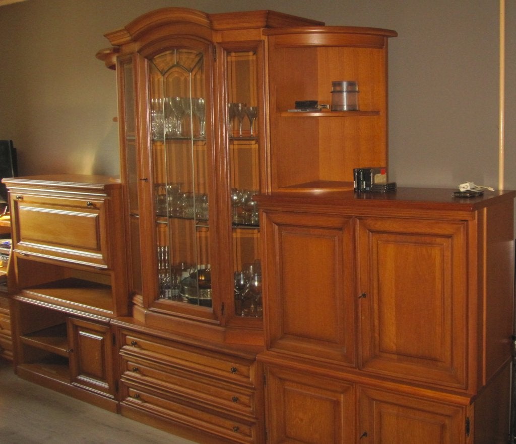 Wandmeubel, Ophalen, Gebruikt, 200 cm of meer, Met deur(en)