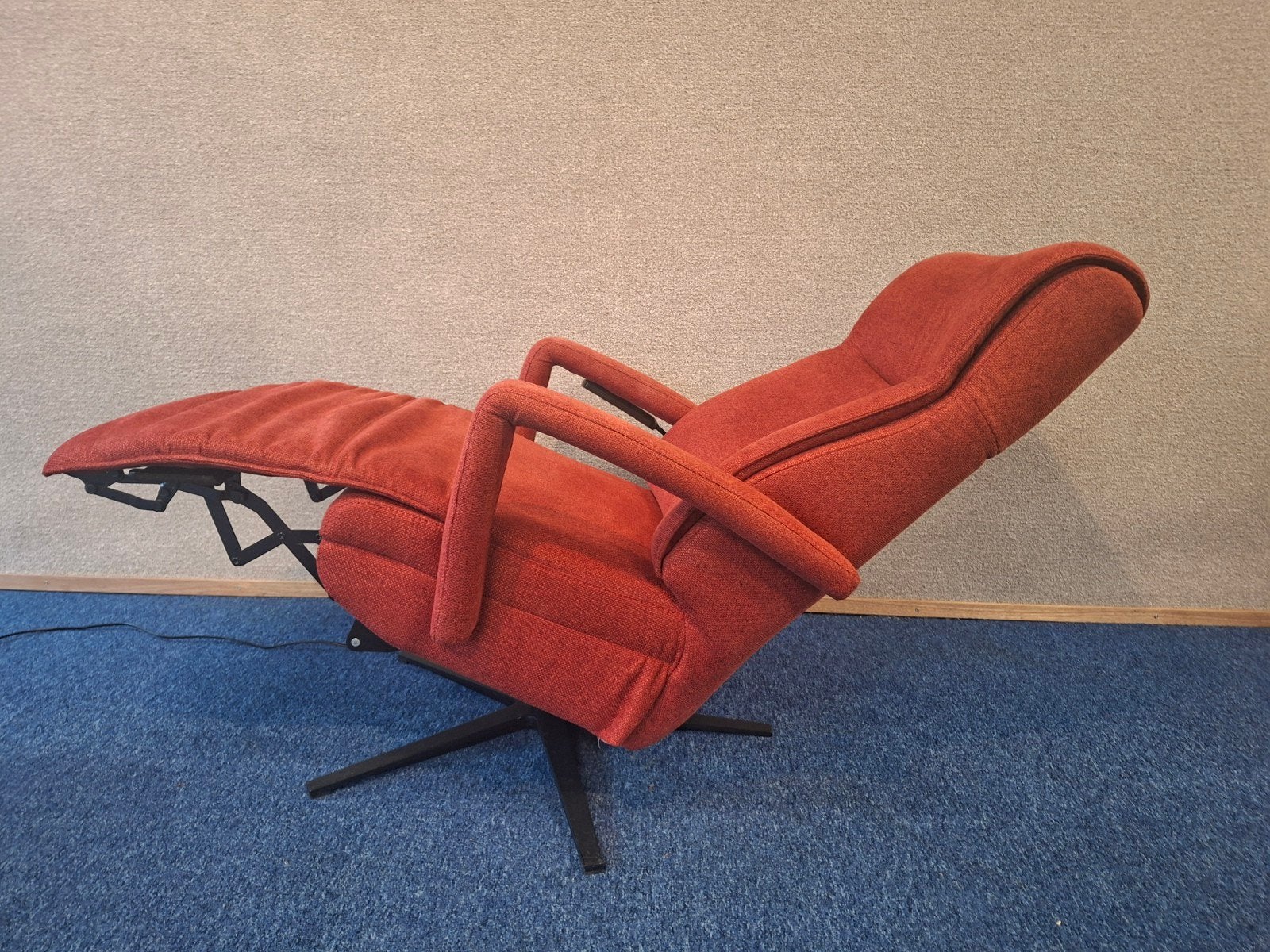 Sta op relax fauteuil Prominent Stockholm zo goed als nieuw, Hoofdstraat 60 Schijndel, Ophalen of Verzenden, Zo goed als nieuw