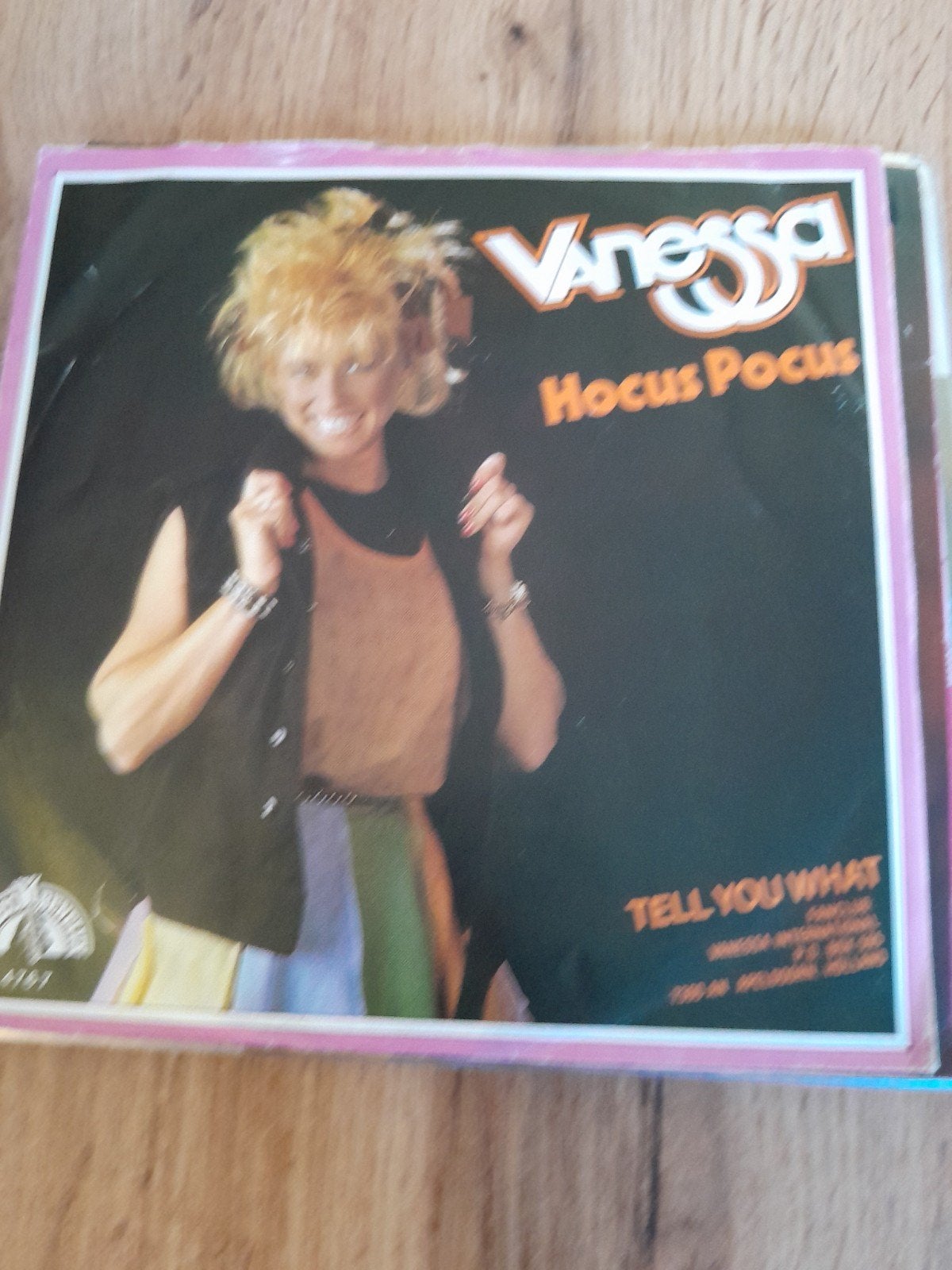Vanessa 7inch hocus pocus, Ophalen of Verzenden, Zo goed als nieuw, Pop