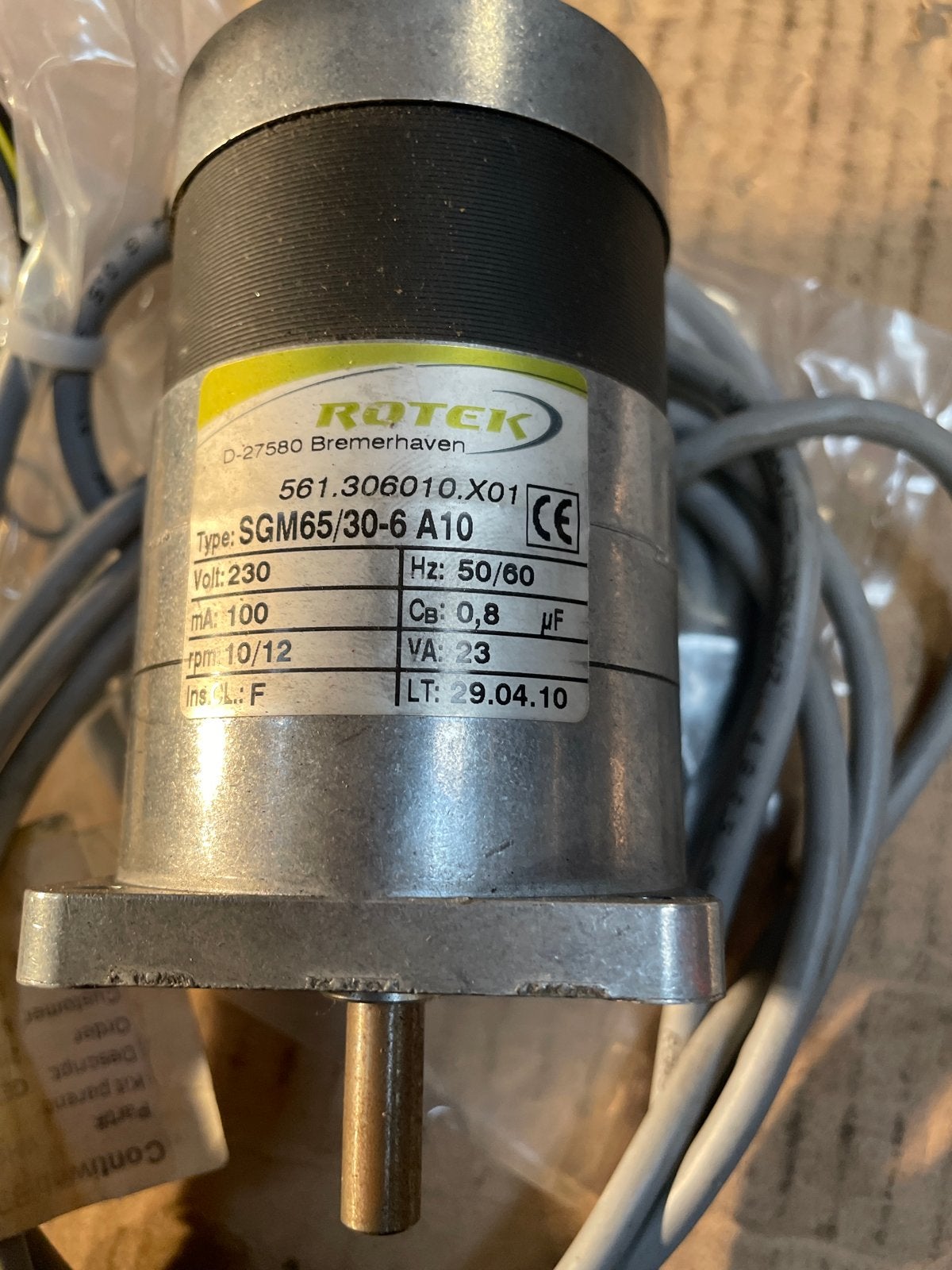Rotek SGM65/30-6 A10 Elektromotor 230V 50/60Hz, Doe-het-zelf en Verbouw, Motoren, Ophalen, Nieuw, Elektromotor, Minder dan 1400 rpm