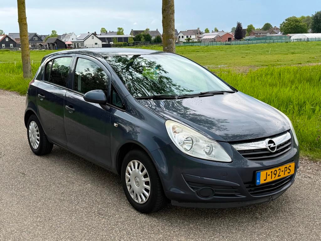 Opel Corsa 1.2-16V Cosmo APK 02-2027, Voorwielaandrijving, Stof, Gebruikt, 4 cilinders